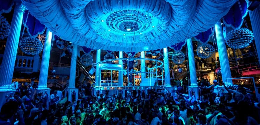 Fiesta del agua at Es Paradis